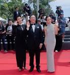 【カンヌ映画祭】松たか子＆石橋静河、7分間のスタンディング ...