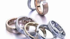 Videoshow realizado con blufftitler v.12, por jesús maría mañas para mostrar un pase de fotos. Eleka Alianzas De Bodas Personalizadas En Oro Y Diamantes