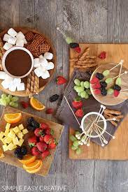 Chocolate Fondue 2 Ingredients 10 Minutes Chocolatefondue Chocolatefonduerecipe Chocolatefo Dessert Fondue Easy Creative Recipes Chocolate Fondue Recipe