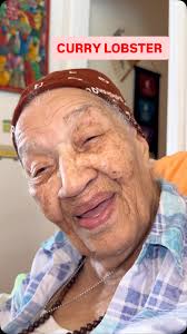 She love her grandson ❤️❤️❤️❤️❤️