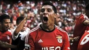 Enzo pérez está de férias na argentina e aproveitou para visitar o deportivo maipú, cujo complexo «se vou para o valência? Enzo Perez Welcome To Valencia Cf Hd Youtube