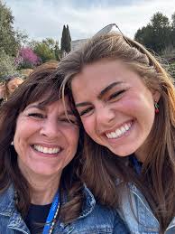 Congratulations Kali Haney🎉🎉 We are so proud of you for graduating UGA  Law School! You are amazing💕