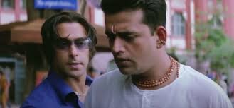 Salman's troubled personal life & mood swings kept Ravi Kishan away during Tere Naam shoot