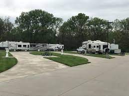 We have just added a new salt water pool, and completed our first few deluxe patio sites. Deer Creek Valley Rv Park Updated 2021 Campground Reviews Topeka Ks Tripadvisor