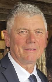 Kenneth Tompkins's Instagram, Twitter & Facebook