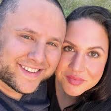 Chaela Roshetar and Derick Green's Wedding Registry