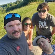 Reasonably priced Detroit DJ for event flow assistance