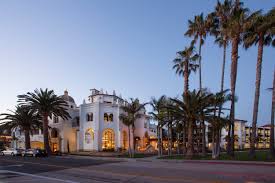 The accommodation is located 200 metres from santa cruz markets grocery store, in close vicinity to stearns wharf. Sb Inn Frank Schipper Construction Company