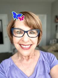 I've never had hair this short and I love it 🥰