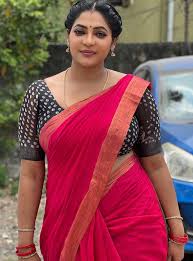Reshma Pasupuleti in saree photos - South Indian Actress