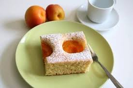 Fluffiger Marillenkuchen Rezept Marillen Kuchen Marillenkuchen Kuchen Rezepte Blechkuchen