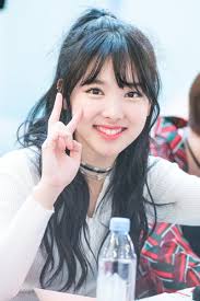 Born 1 november 1996), known mononymously as jeongyeon (korean: Ä'á»c ØªØ¹Ø±ÙŠÙ Truyá»‡n Twice World