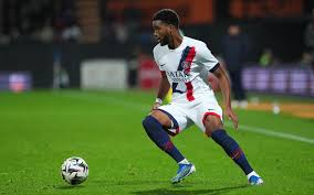 Mbaye del PSG a juveniles: ¿Castigo o estrategia de Luis Enrique? - Imagen principal del artículo