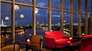 After 9pm there's a stiff cover charge to watch jazz or blues. The Battery Club Canary Wharf Hitc