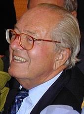 « si vous êtes fidèles à la france, si vous l'aimez, si vous adoptez ses lois, ses moeurs, sa langue. Jean Marie Le Pen Wikipedia