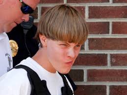 Dylann Roof: Autor de massacre racial em igreja de Charleston, nos EUA, é  condenado à morte