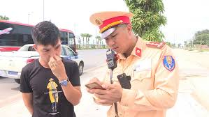 Xử lý nhiều trường hợp lái xe chạy quá tốc độ