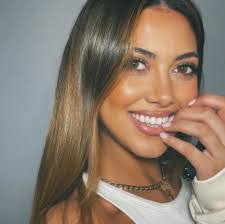 Thalia Berriel's Instagram, Twitter & Facebook