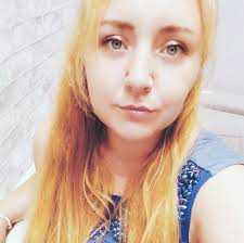 When Linkin Park first announced the new lead singer, I had mixed emotions.  While I liked their new stuff I couldn't see how she could possibly sing  the older songs. LP has