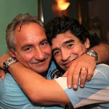 Последние твиты от diego maradona jr (@diegomaradonajr). Frankfurt Gastronom Verband Lange Freundschaft Mit Diego Maradona Frankfurt