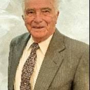 Maxine Kolbe's Instagram, Twitter & Facebook