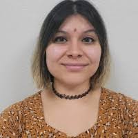 Paulette Diaz's Instagram, Twitter & Facebook