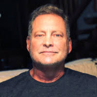 Mark Kloster's Instagram, Twitter & Facebook