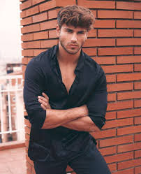 Askin Berdel Hali Karakterler Wattpad Genel Kurgu Istanbul Dan Mardin E Uzanan Bir Berdel In 2020 Beard Styles For Men Photography Poses For Men Pomade Style