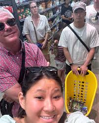 Dull Family (@travelwdulls) • Instagram photos and videos