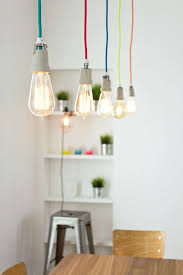 Lumiere Sur L Ampoule A Filament Deco Luminaire Luminaire Objet Deco Design