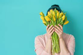 E non preoccuparti per i fiori. I Migliori Fiori Da Mandare A Domicilio Ad Una Donna Fioristaonline