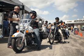 Black Bike Week 2017 Pictures Harley Davidson Returns To Weirs Beach For Laconia Motorcycle Week 2017 Oldestmotorcyclerally Hd Hellbender Harley Davidson Motorcycle Harley Davidson Bikes