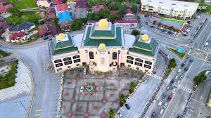 Sumbangan anda boleh disalurkan ke akaun bank islam 09010010063983. Majlis Agama Islam Melaka Maim Melaka Islamic Religious Council Maim Aerial View Youtube