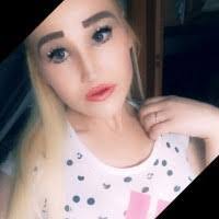 Ashley Buller's Instagram, Twitter & Facebook