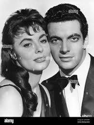 Stella Vaughan's Instagram, Twitter & Facebook