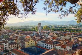 Top 10 legende ale fotbalului care nu au. Cele Mai Frumoase OraÈe Mici Din Europa