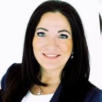 Krystal Guenther's Instagram, Twitter & Facebook