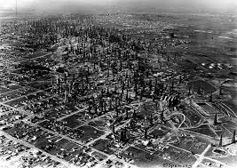 Los Angeles Was Once A Forest Of Oil Derricks Los Angeles Los Angeles History California History