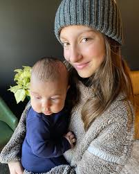 Amanda Edgell (@practicalwellnessmama) • Instagram photos and videos