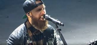 My bloody valentine is a crime horror 3d movie about a guy called tom who returns to his hometown on the tenth anniversary of the valentine's night massacre that claimed the lives of 22 people. Bullet For My Valentine Video Of Entire Moscow Concert Blabbermouth Net