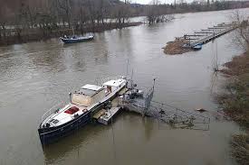 Wenn sie ein angebot für eine wärmedämmung oder trockenbau einholen möchten, dann füllen sie einfach das oben stehende. Hochwasser Stand 01 02 2021 Honnef Heute Nachrichten Aus Bad Honnef