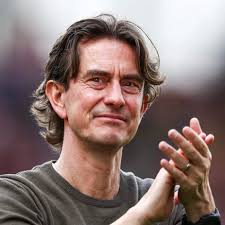 Tottenham and Brentford competing for new manager