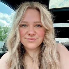 What are some recommendations for pediatricians in Stillwater with  experience in speech delays and sensory-seeking behaviors?