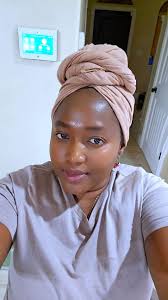 Hello. Today is my 49th birthday🎂, no husband, no children, I made the  cake all by myself. ❤️ https://cutt.ly/HrUDOcJx