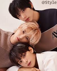 Anggota Xodiac di luar negeri Zayyan, Sing, dan Leo menjadi sampul belakang  edisi AtStyle di bulan Februari #zayyan #sing #leo #xodiac