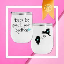 Best gifts for women in 2021 curated by gift experts. 50 Best Friends Gifts For 2020 Unique Gift Ideas For Bff