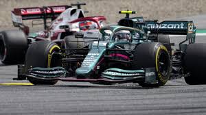 Wir haben einen überblick, was in der formel 1 heute abgeht und wo die stars aktuell. Formel 1 2021 Ergebnisse Aus Spielberg Osterreich Verstappen Holt Beim Grossen Preis Von Osterreich 3 Sieg In Folge News De