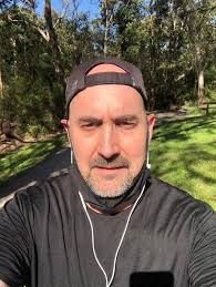 Tips for starting freelance graphic design as an artist