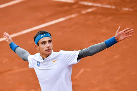 Vanta come best ranking la 76º posizione, raggiunta il 24 maggio 2021. Assoluti Lorenzo Musetti Tra Le Stelle Di Todi Liguriasport