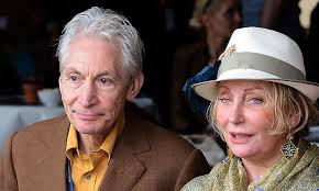 Watts hatte bekanntgegeben, dass er in diesem jahr nicht mit den rolling stones auf tour gehen würde. Charlie Watts Die Ewige Ehe Des Rolling Stones Drummers